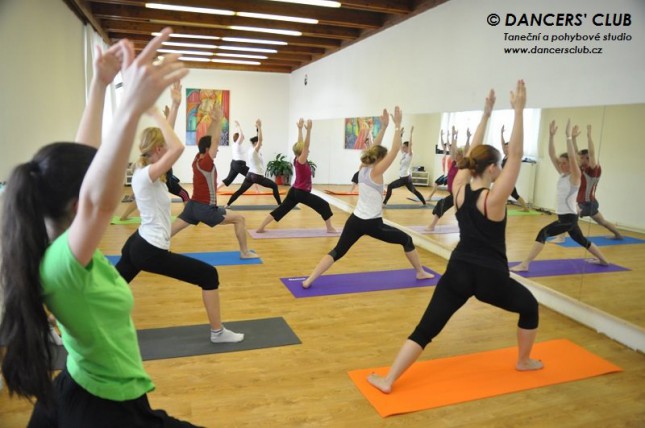 Ashtanga Vinyasa Yoga v Dancers' Clubu na Žižkově